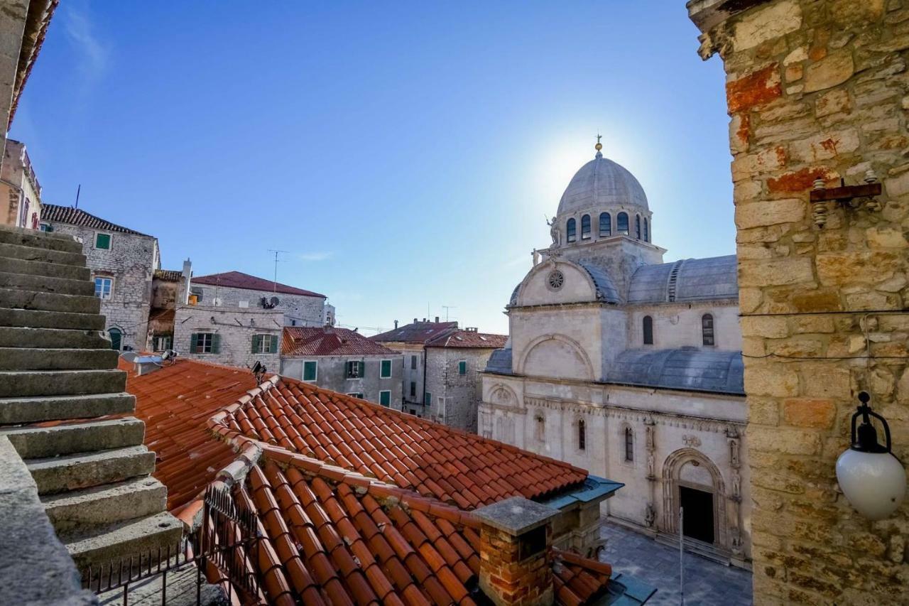 Charming Old Town Apartment Sibenik Exterior photo